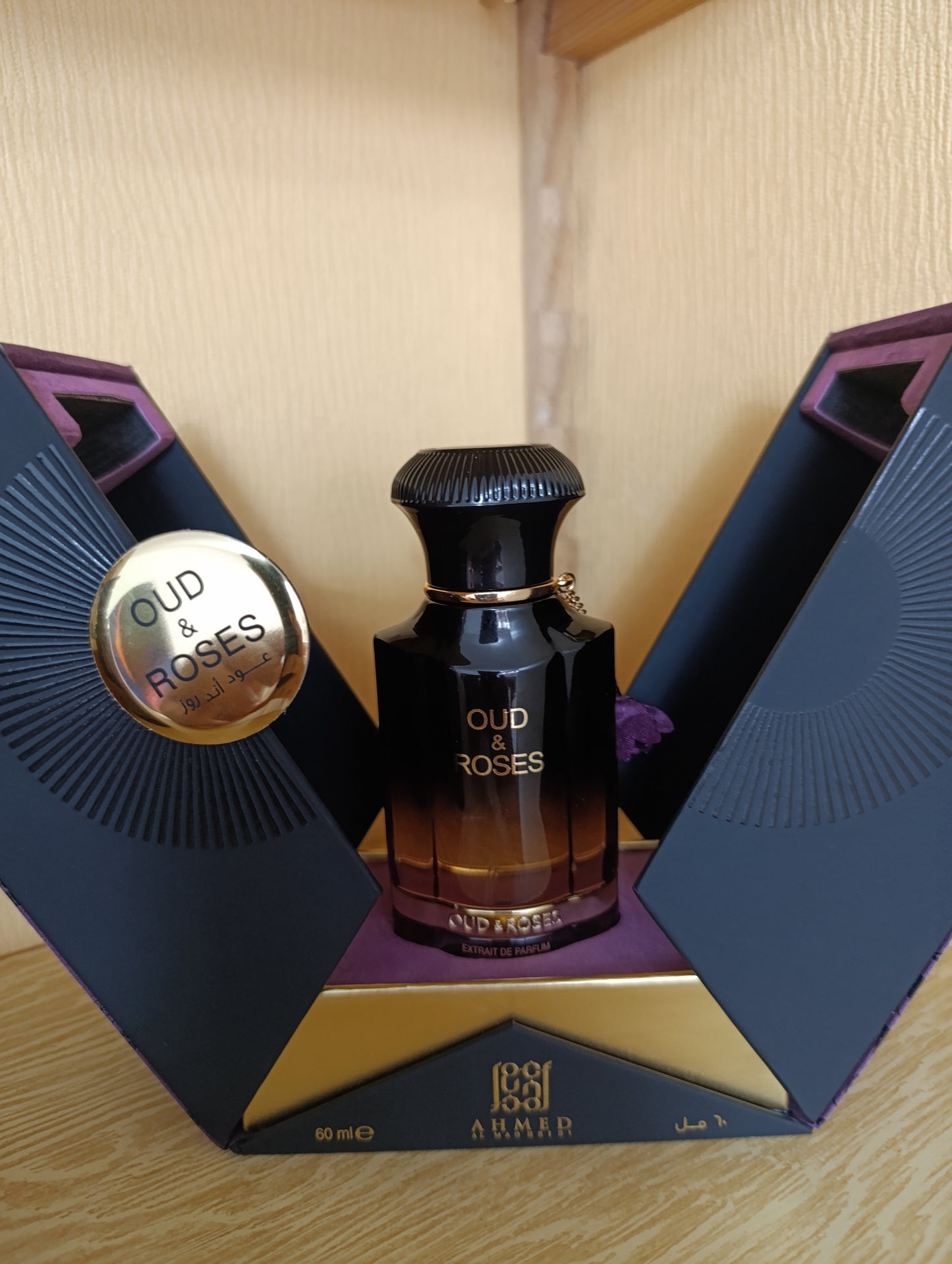 Oud & Roses Ahmed Al Maghribi Extrait de parfum 60 ML Mixte
